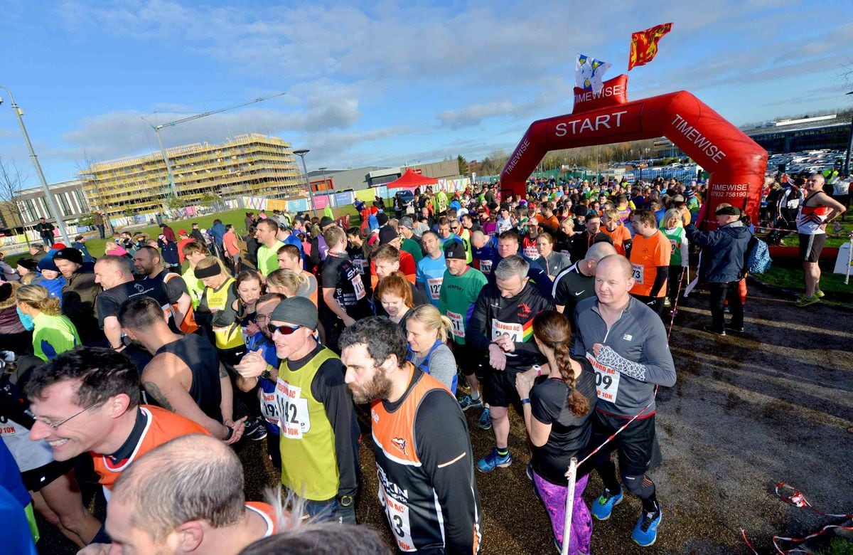 Telford K Hundreds Brave Cold To Take Part In Mass Run Free Hot