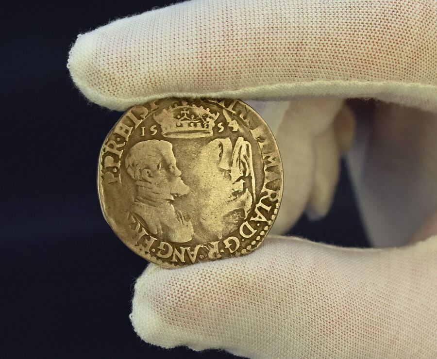 Gold Coin Collection Valued At 17 000 To Be Sold At Shropshire Auction