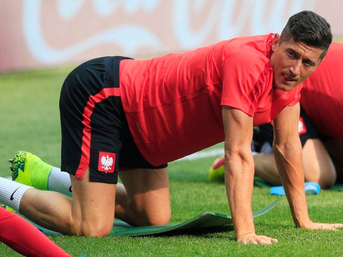 Robert Lewandowski Im Very Happy At Bayern Munich Despite Pressure