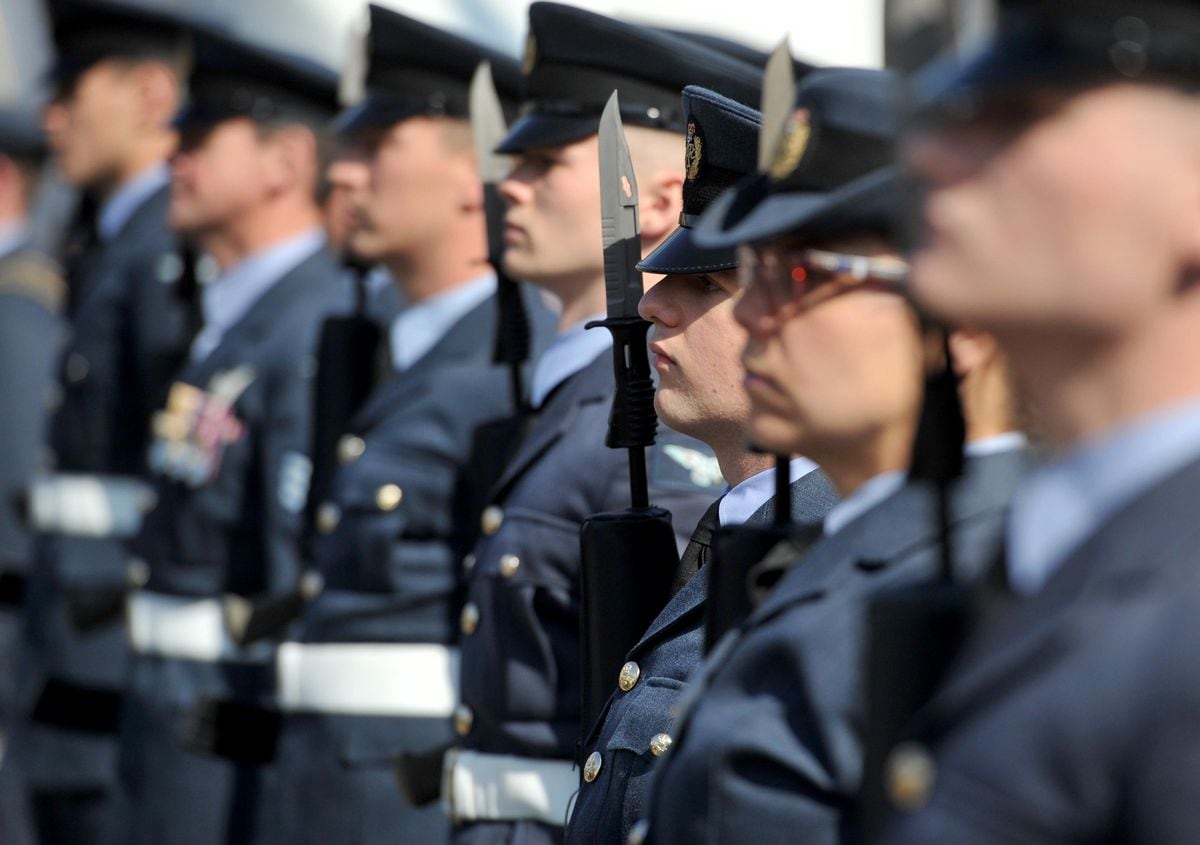 RAF parade through Shropshire towns for centenary celebrations ...