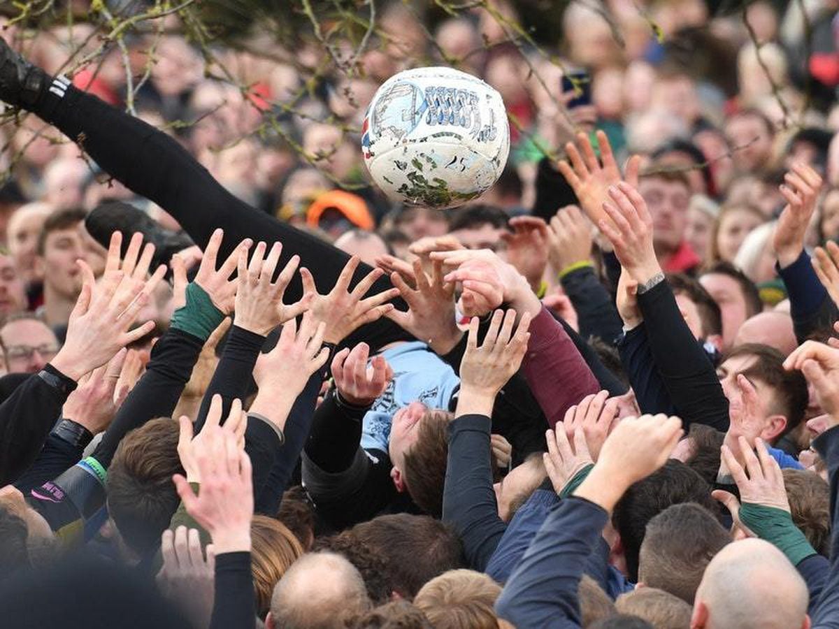 Hundreds gather in Derbyshire for Shrovetide football match