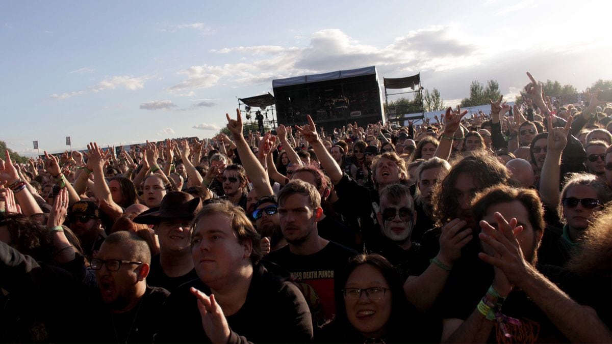 Thousands of metal fans head to Catton Park for Bloodstock Festival ...