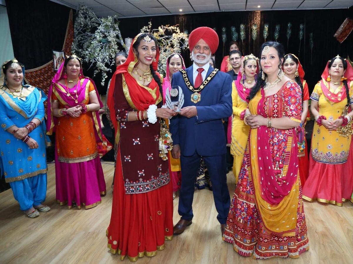 Ladies All Smiles At Colourful Punjabi Dance Contest In Telford ...