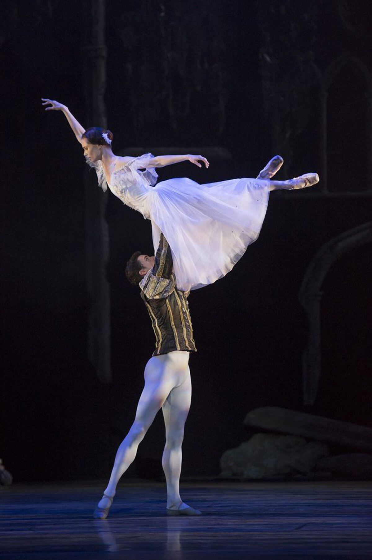 Birmingham Royal Ballet bring haunting Giselle performance to ...