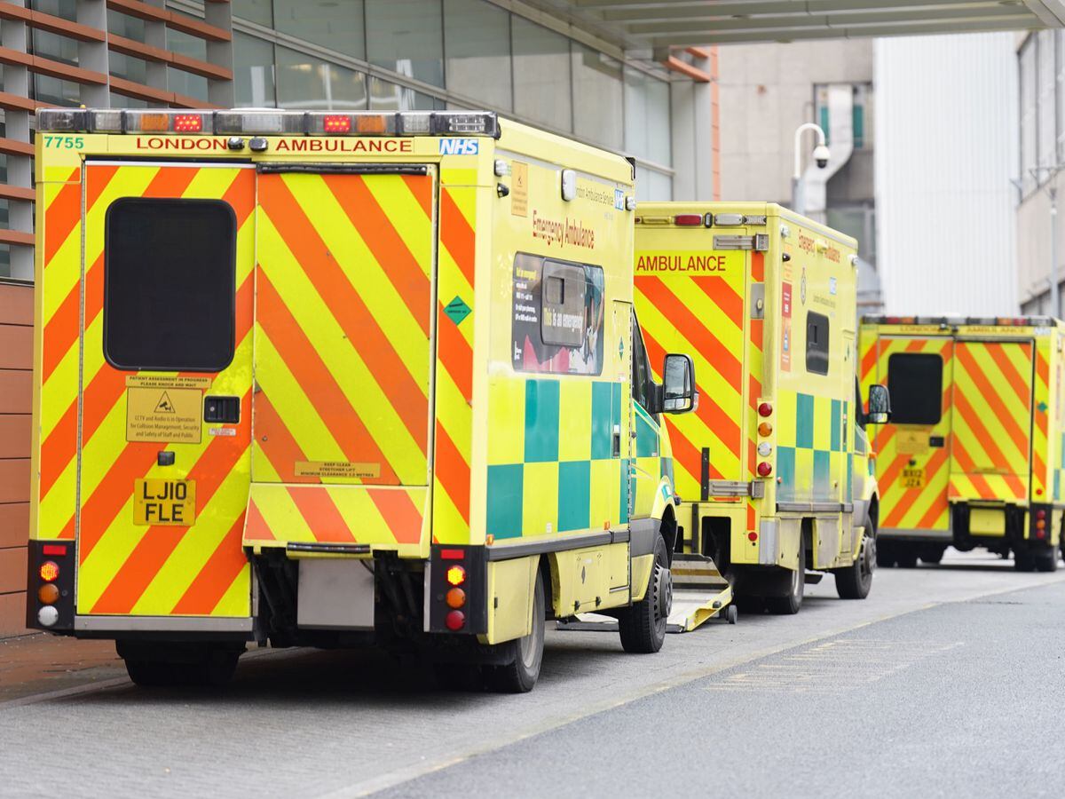 Ambulance Handover Delays Remain High With One In Five Waiting Over An Hour Shropshire Star