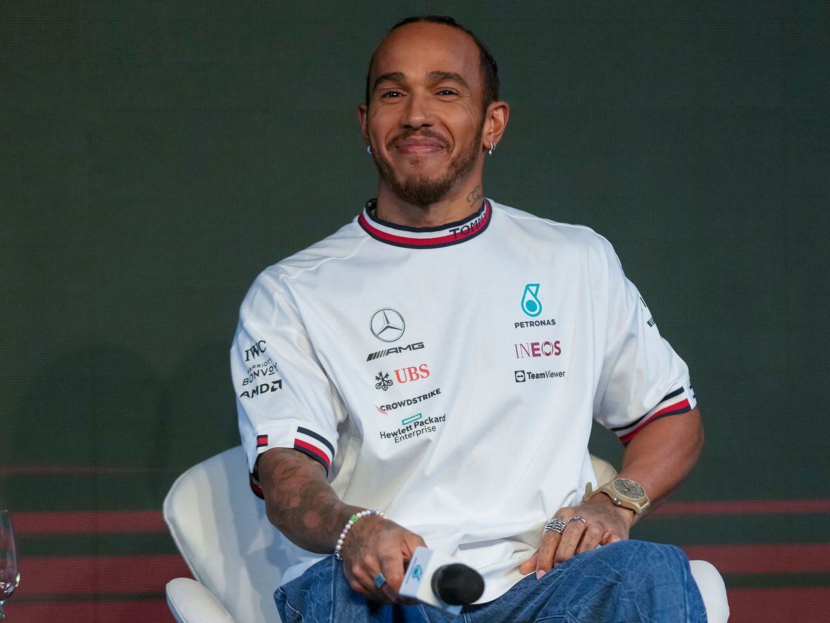 Lewis Hamilton Hoping Mercedes Can Beat Ferrari In Constructors ...