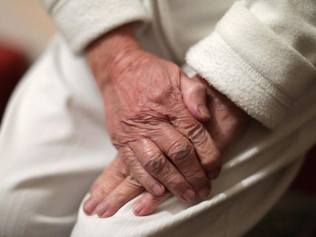 people-with-dementia-seeing-symptoms-increase-during-outbreak