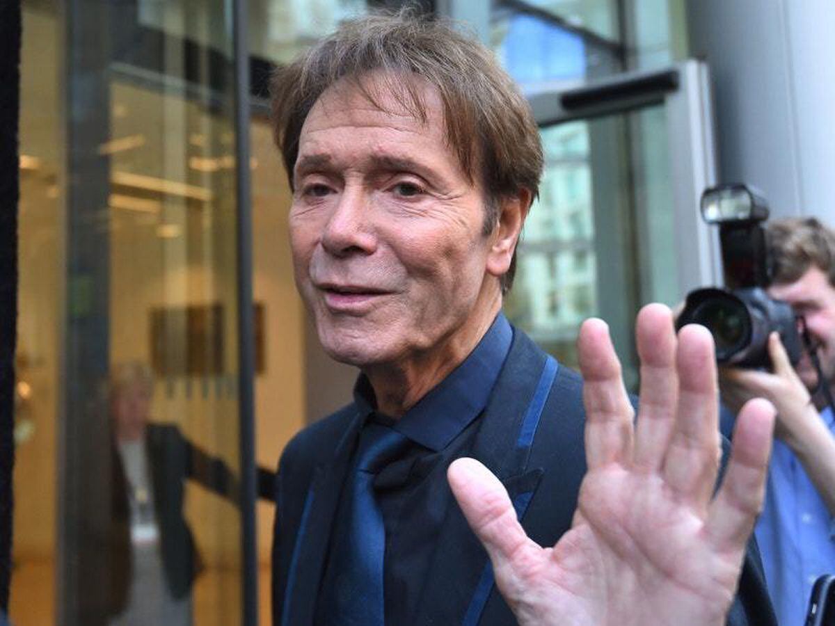 Reporter Who Broke Story About Sir Cliff Richards Home ‘guessed Singers Name Shropshire Star 4723