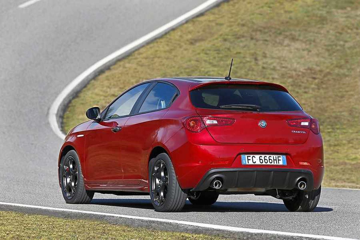 Alfa Romeo Giulietta Review 2024, Drive, Specs & Pricing