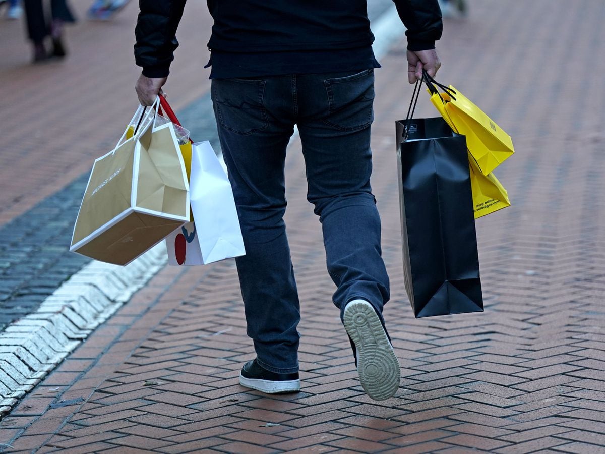 Fashion and furniture shopping help UK retail sales rebound in May