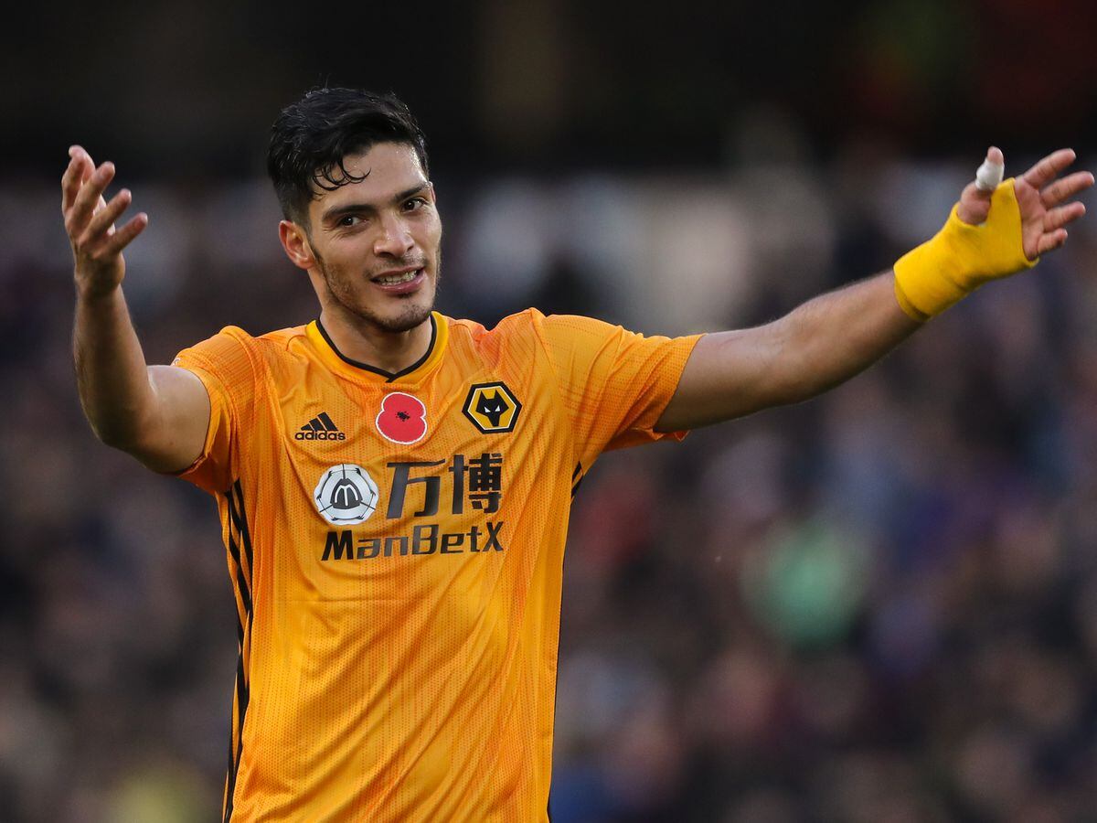 Ryan Bennett Air Miles Will Not Bother Wolves Striker Raul Jimenez Shropshire Star