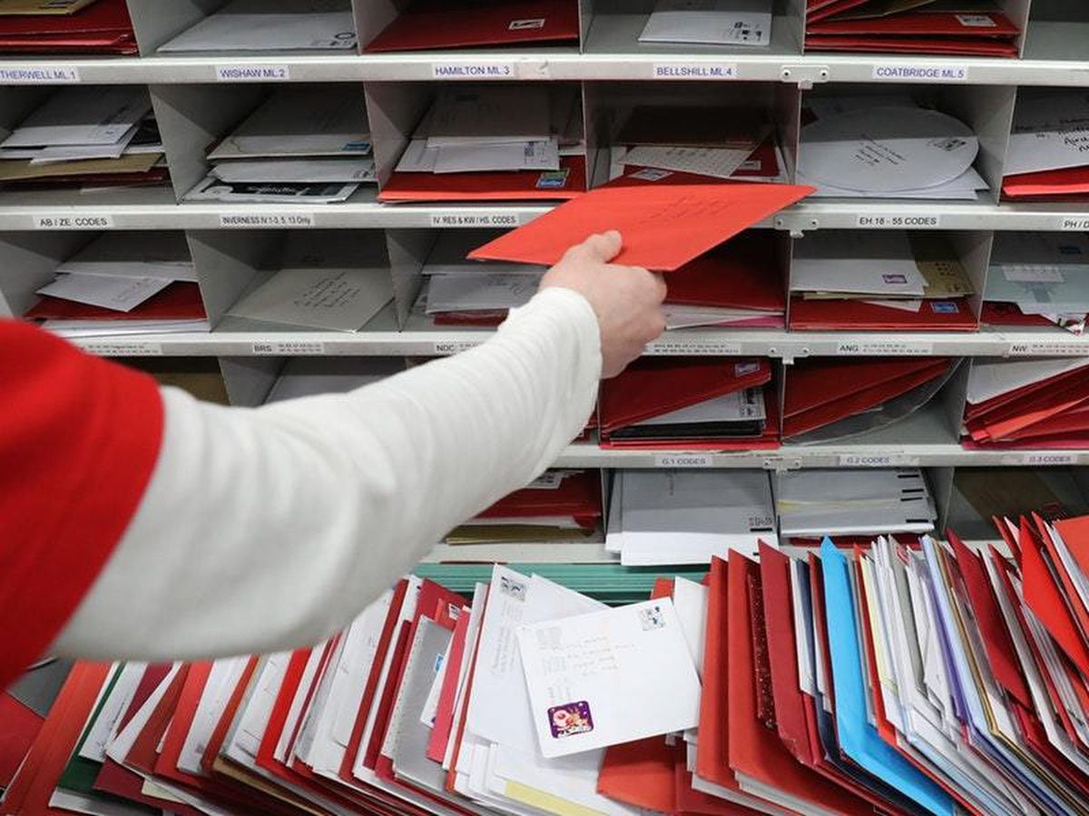 Royal Mail workers to be balloted for strikes, union announces