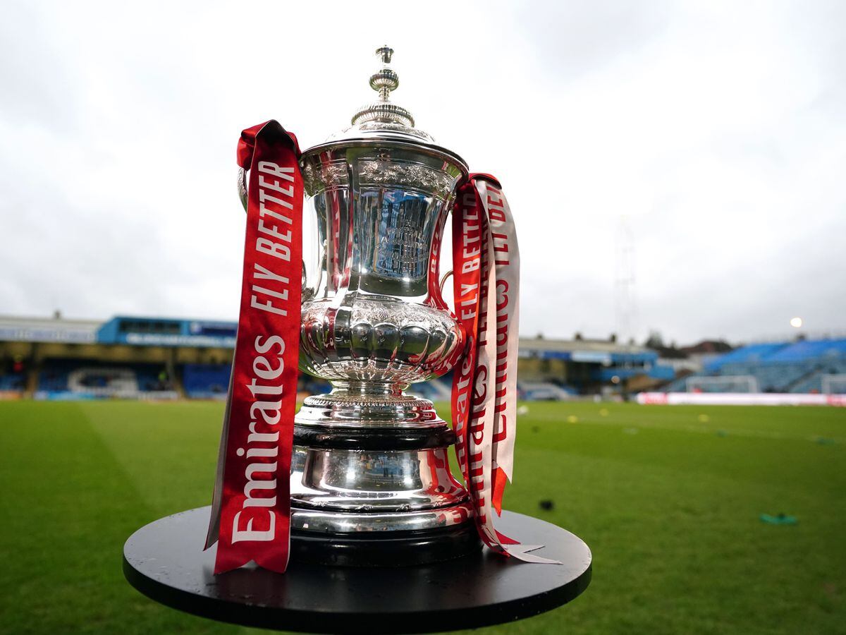 FA Cup final between Manchester City and Manchester United to kick off ...