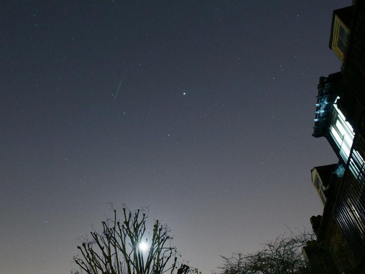 Geminid meteor shower Celestial light show continues over Britain’s