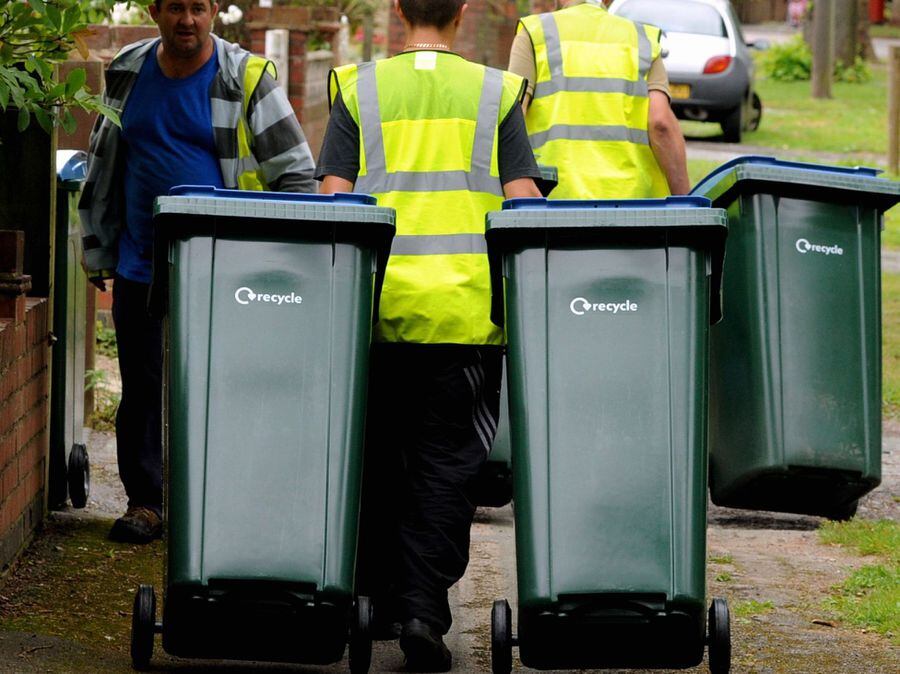 New recycling bins agreed by council and will be offered to residents