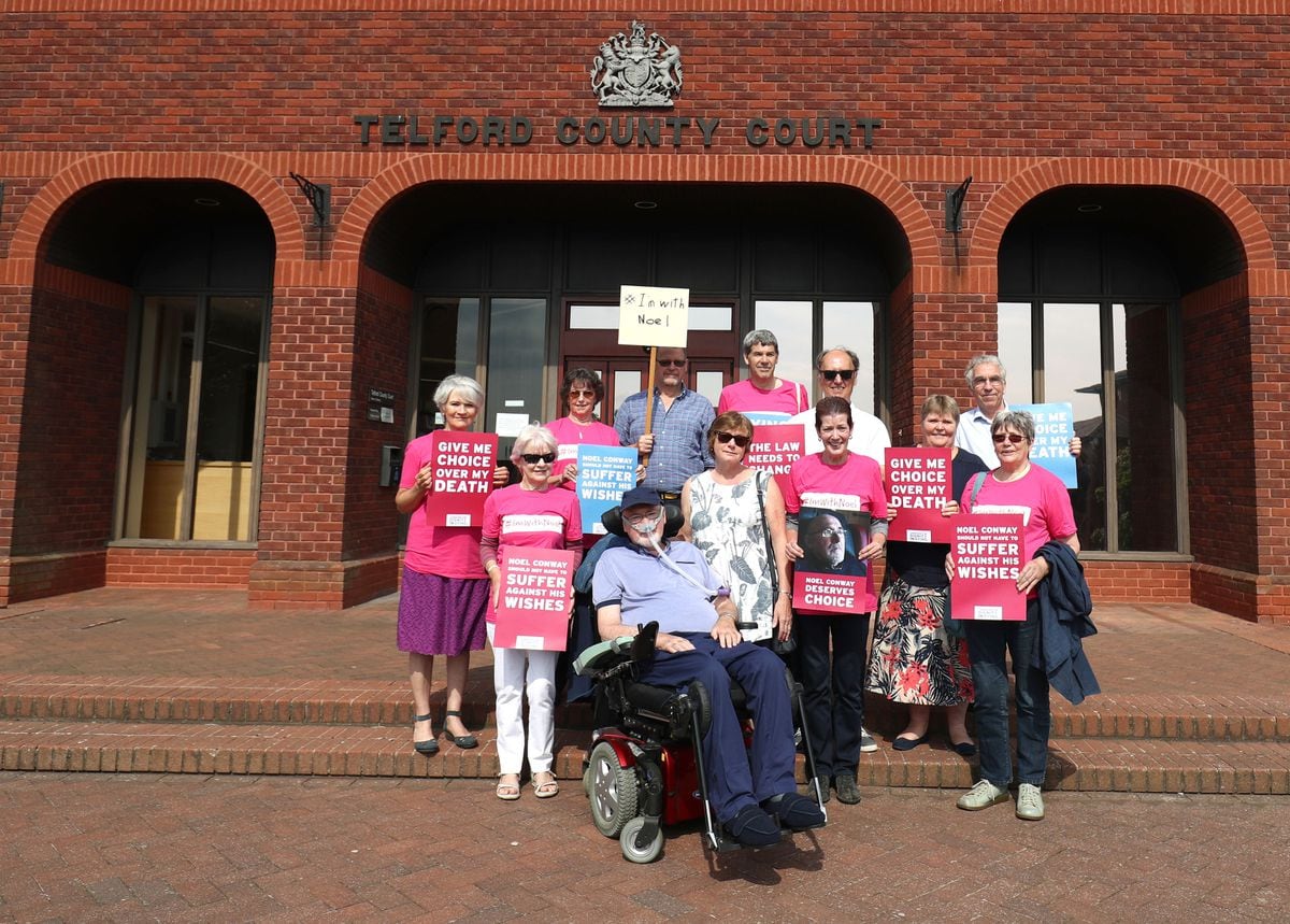 Protesters join Noel Conway in Telford as he continues fight for right ...