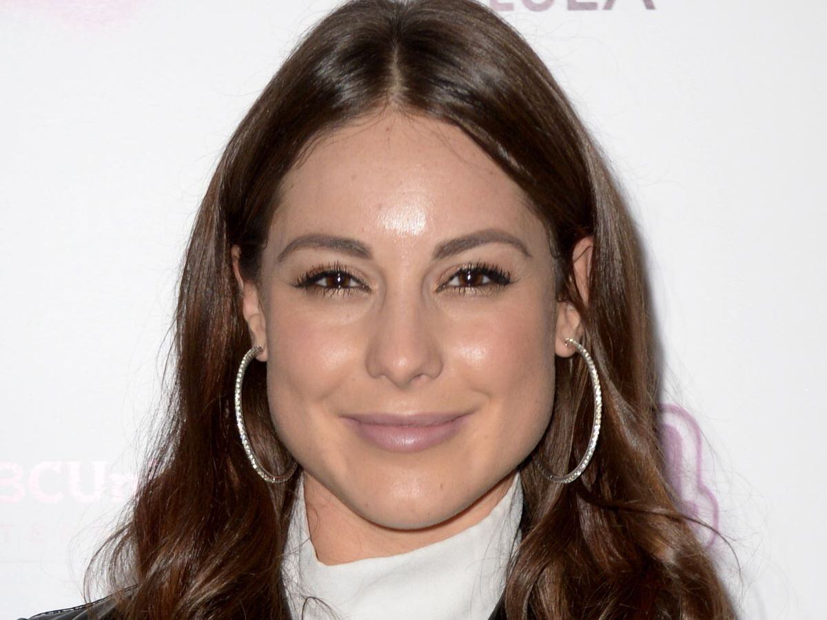 Louise Thompson shares new pictures of seven-week old ‘squirrel chops ...