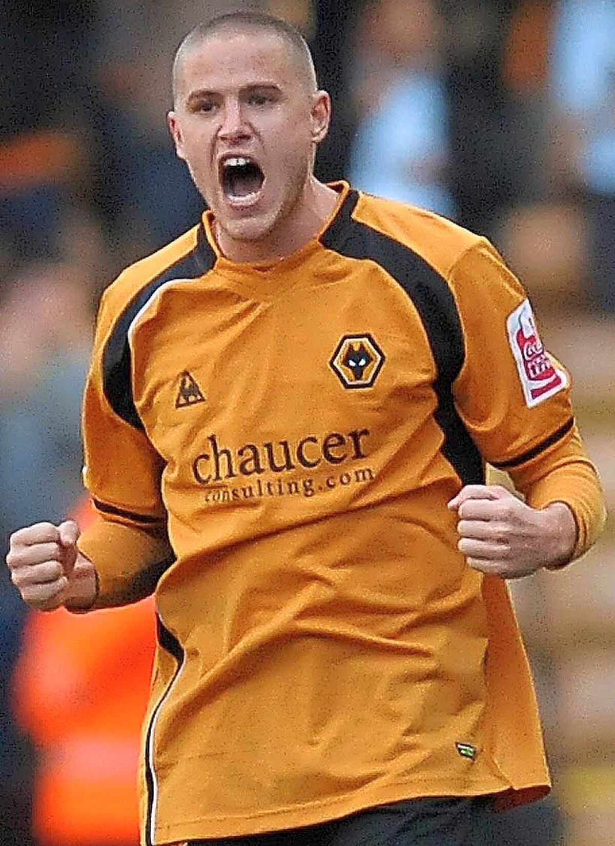 Former Wolves Star Michael Kightly Signs For Non League Rushall Olympic Shropshire Star 6664