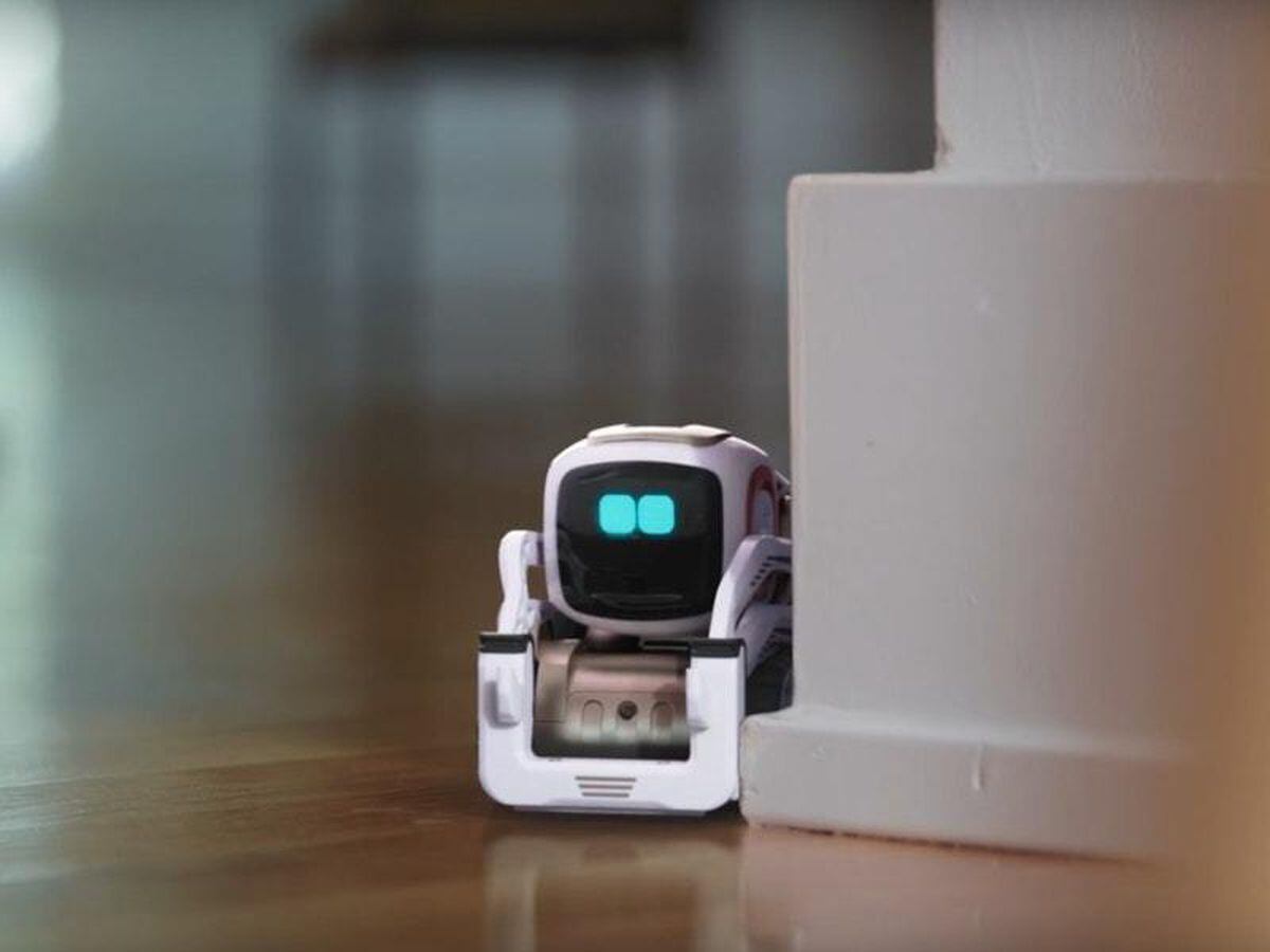 cozmo robot - Personal Robots