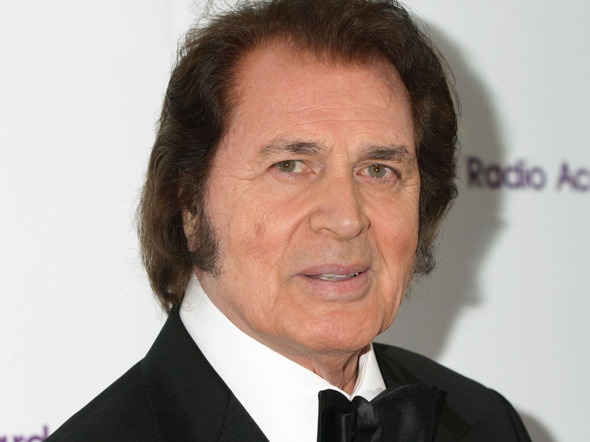 Humperdinck Says He Misses Late Wife ‘every Day’ On Wedding Anniversary 