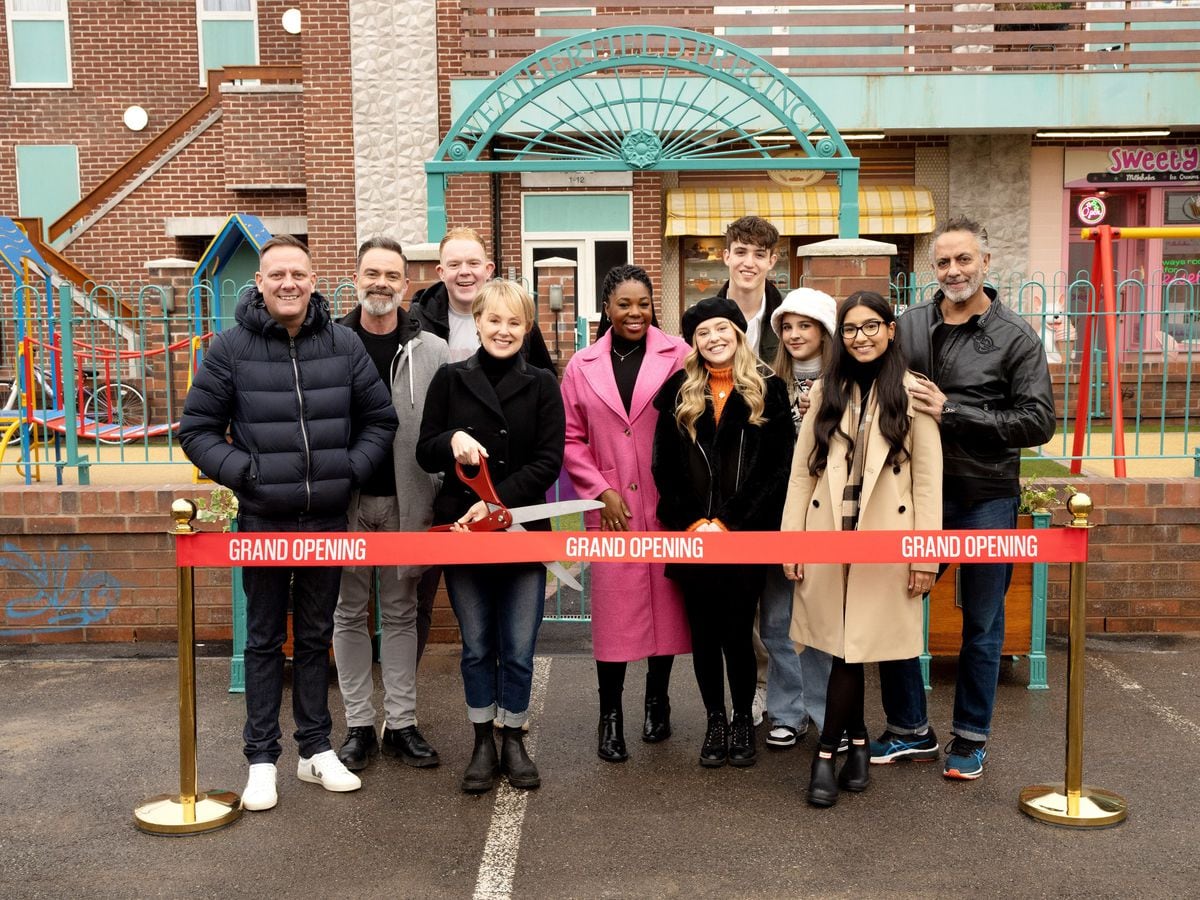 Coronation Street takes a trip to the shops with new set Shropshire Star