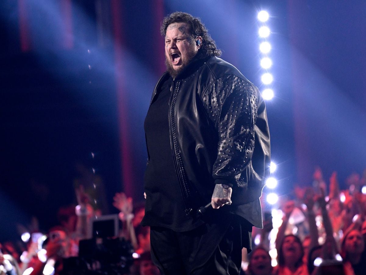 Rapperturnedcountry singer Jelly Roll reigns at CMT Music Awards show