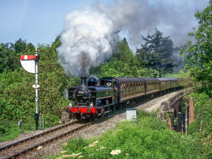 All aboard for trip to mark 60th anniversary of Severn Valley Railway ...