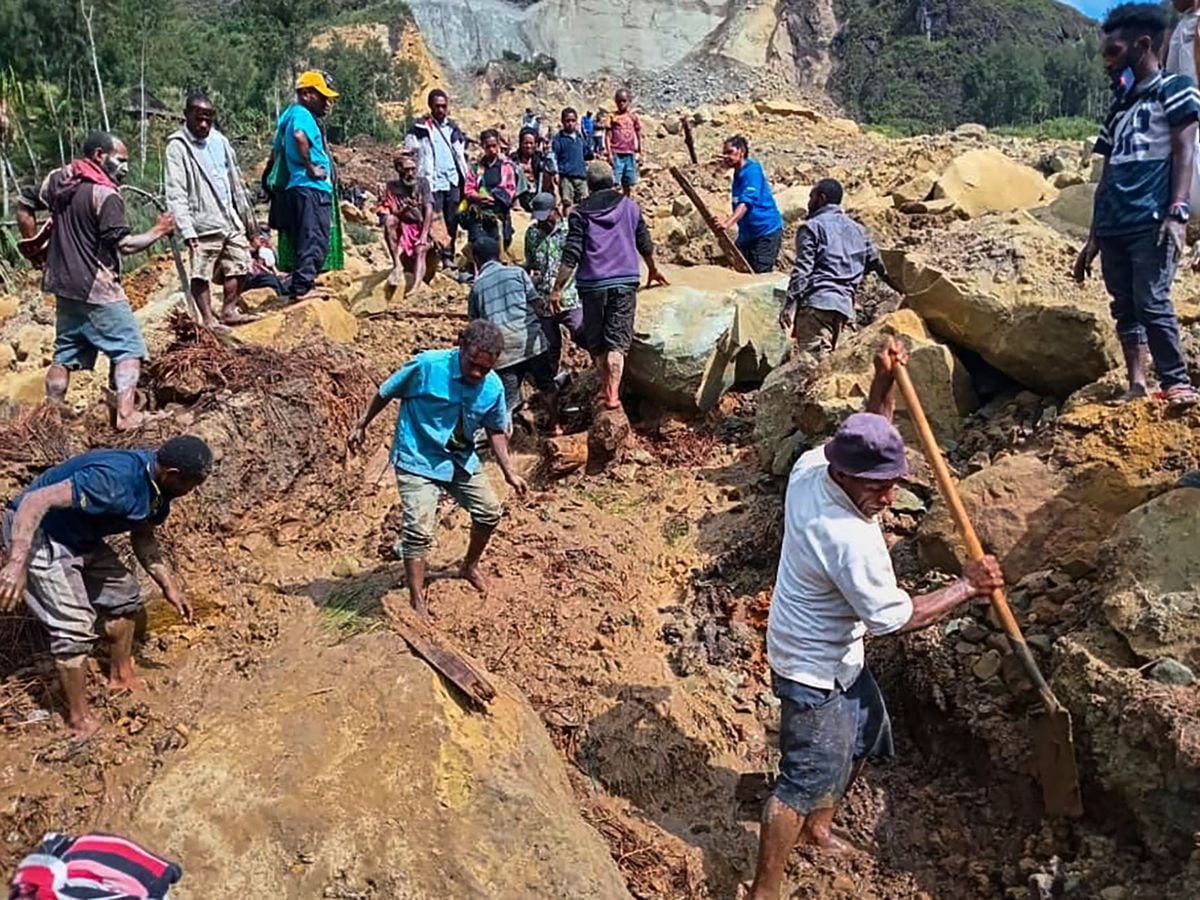 Australian aid prepared for Papua New Guinea as rain increases landslide danger