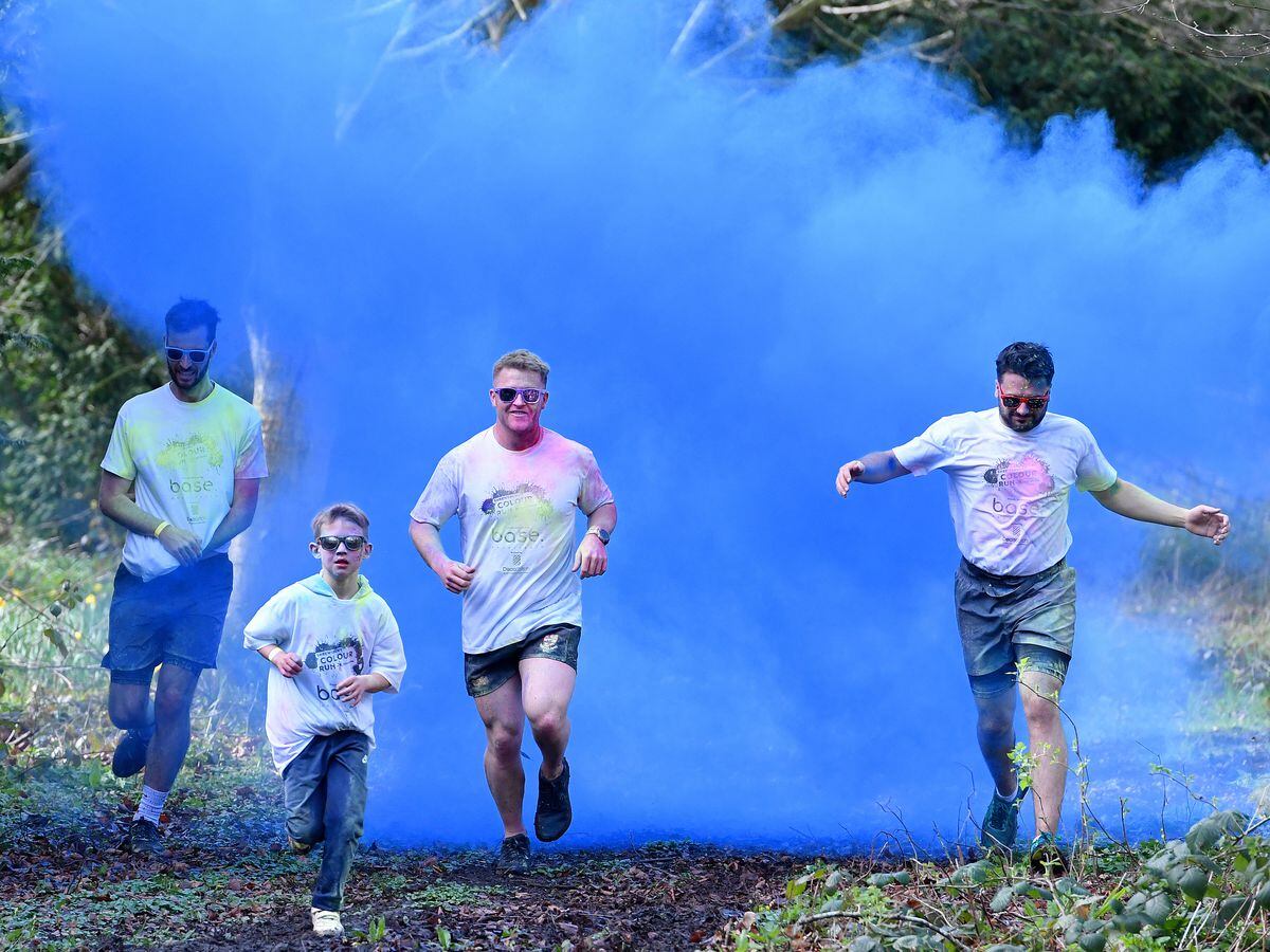 Organize a Colour Run Fundraiser for Charity with powder paint