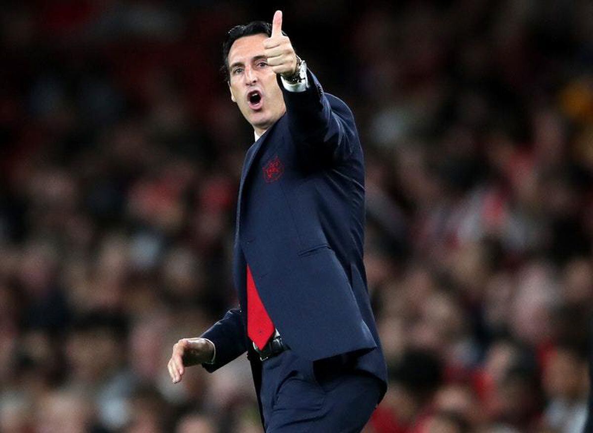 Arsenal hit four as Unai Emery's Europa League charge ...