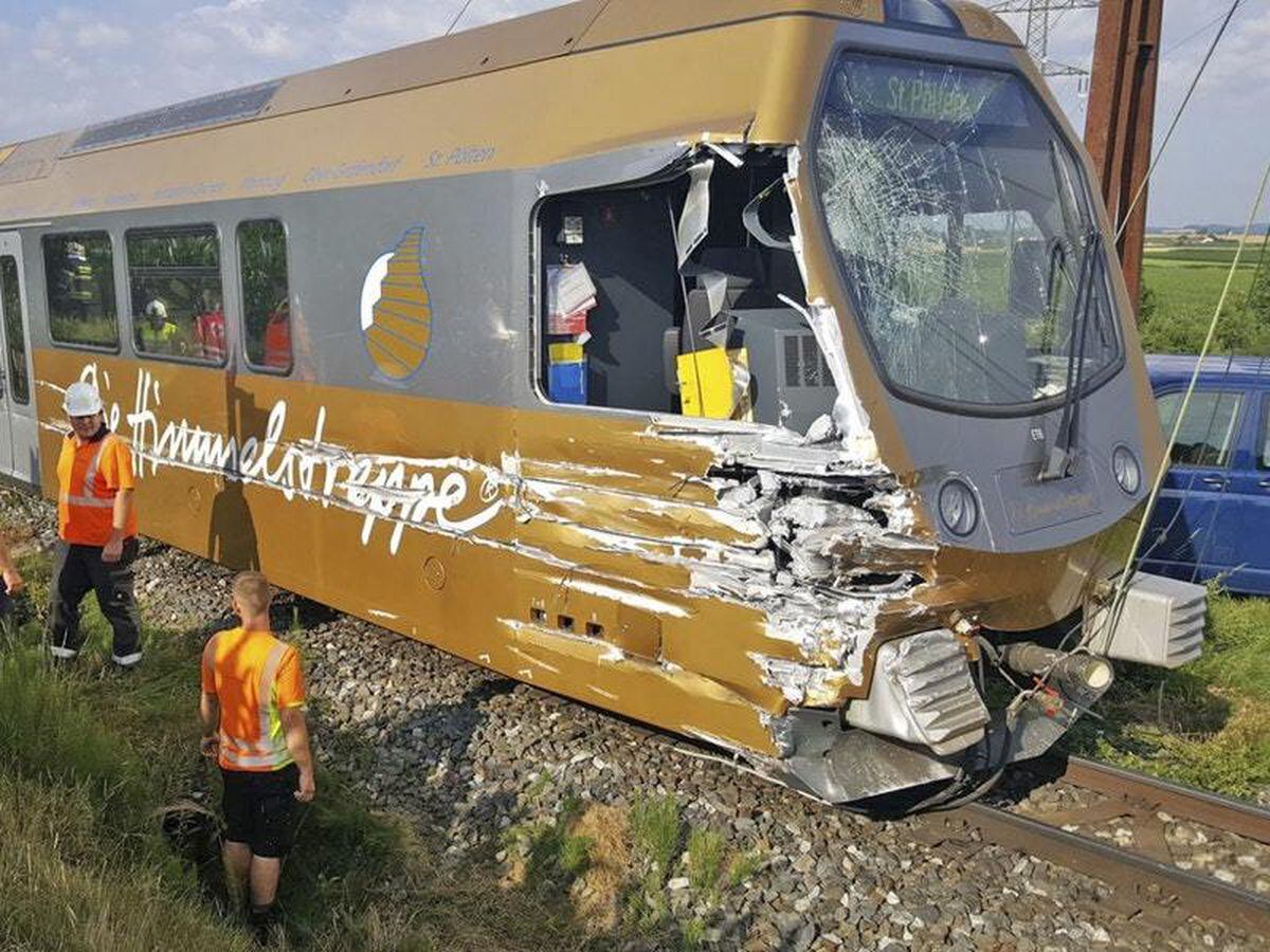 Passengers seriously injured after train derails in Austria