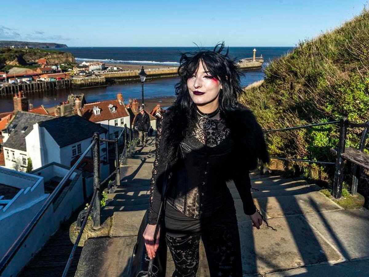 In Pictures Whitby turns to dark side for goth weekend Shropshire Star