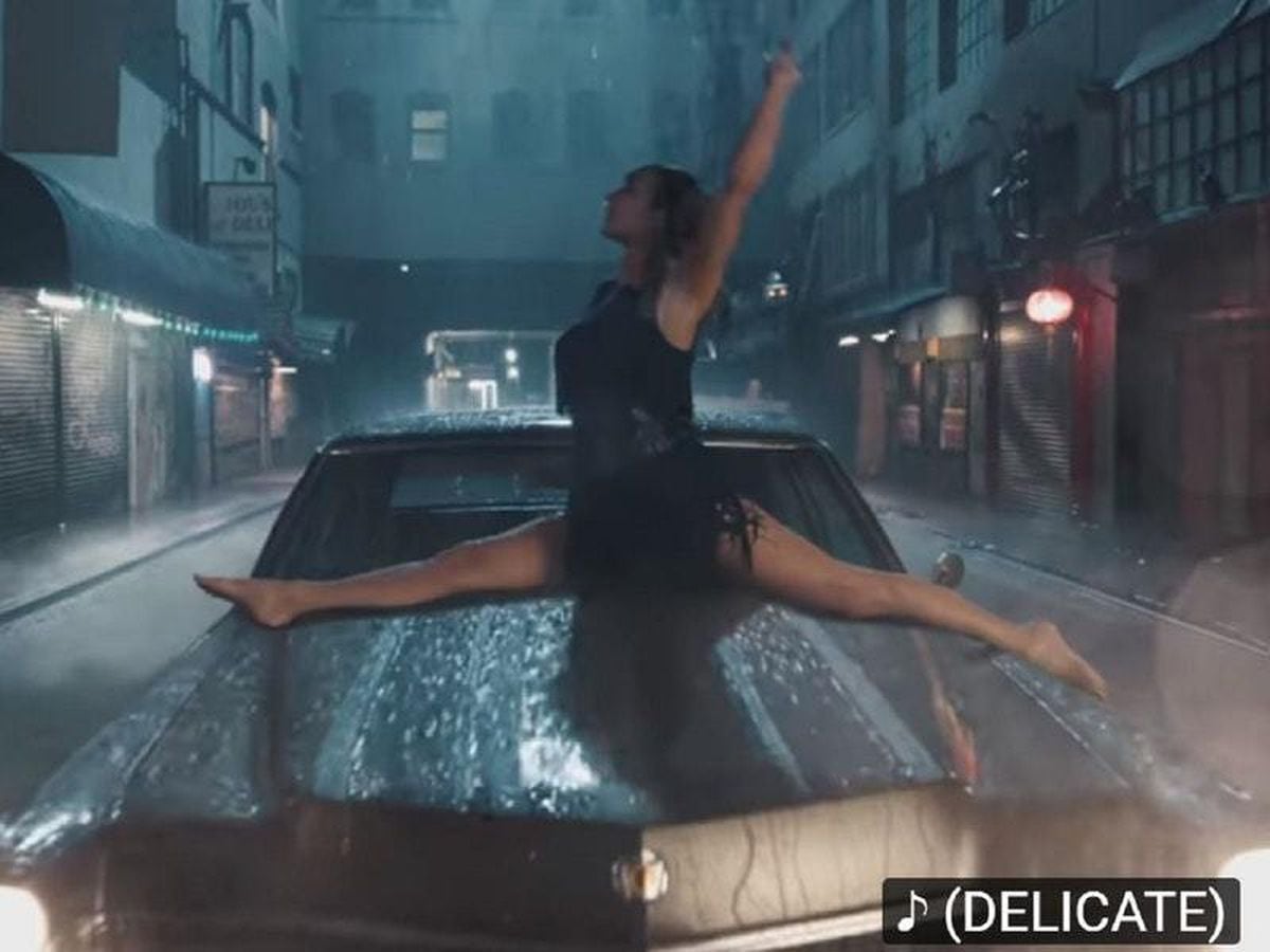 Taylor Swift turns invisible and dances in the rain in new music video ...