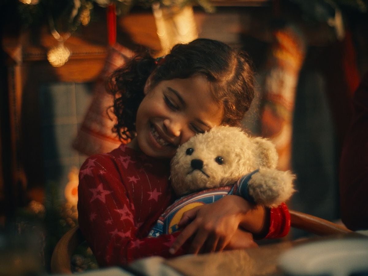 Pokerfaced Lidl Bear who finds fame in Christmas ad delivers important