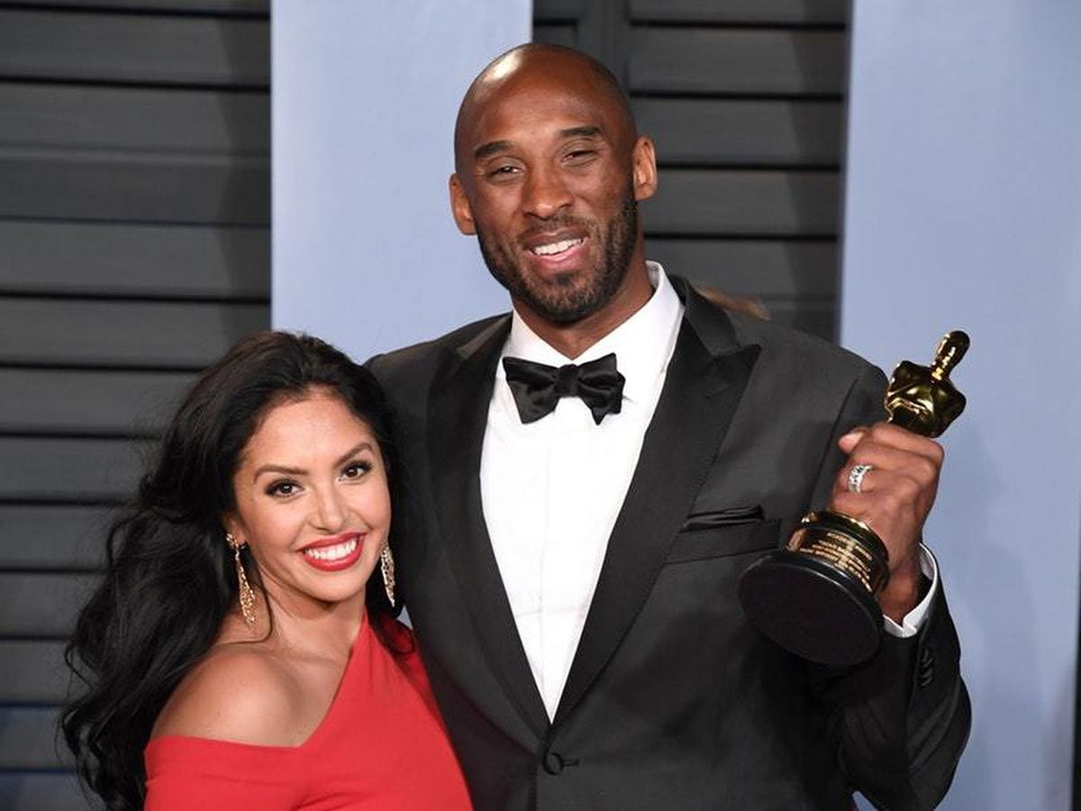 Kobe Bryant Lights Up Instagram With Wedding Anniversary Post ...