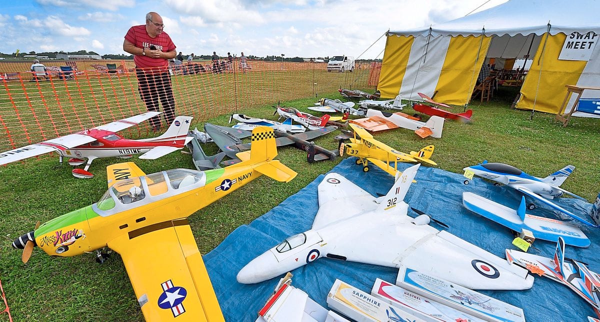 GALLERY Flying high for model air show Shropshire Star
