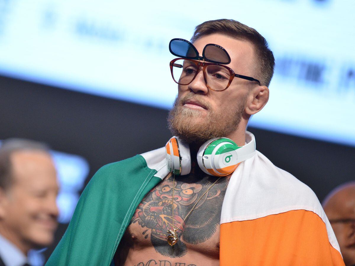 conor mcgregor headphones beats