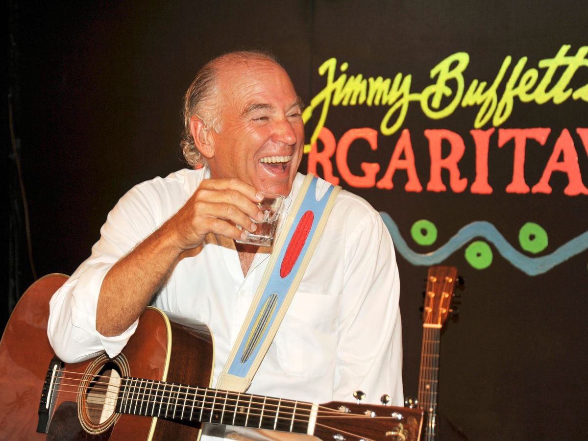 Jimmy Buffett Debuts New Song on WLNG Radio Sunday