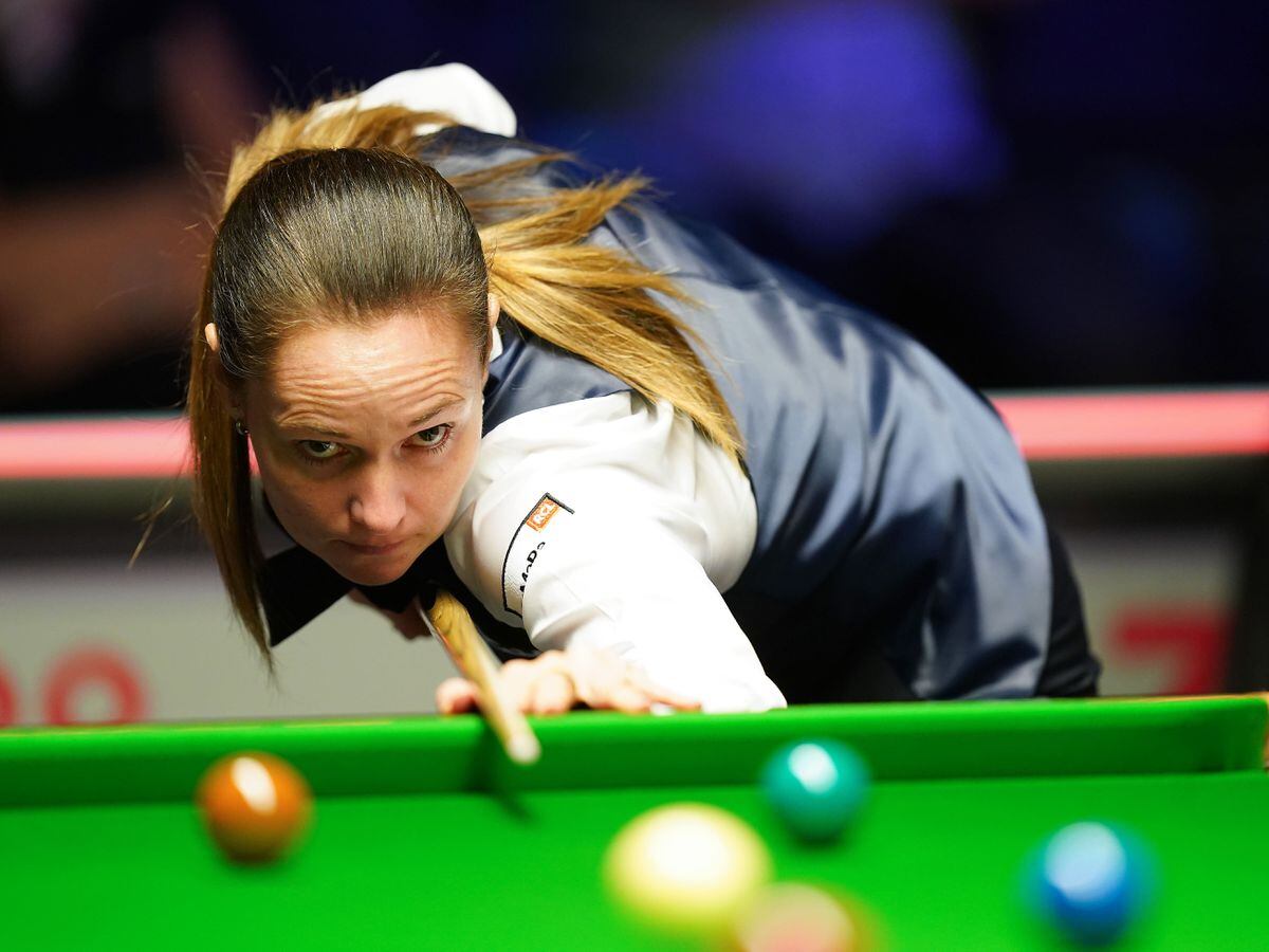 Reanne Evans becomes first woman to win Snooker Shoot Out match ...