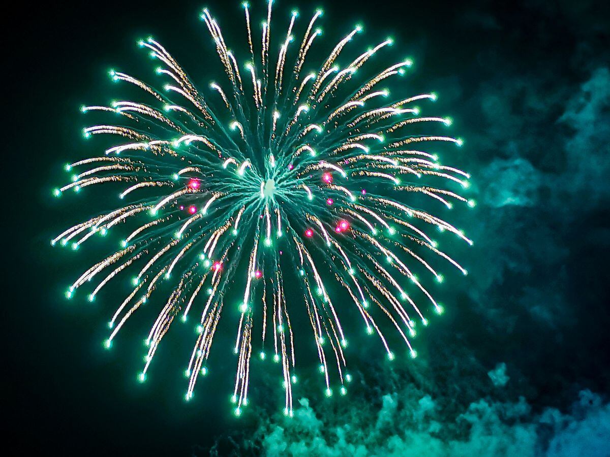 Annual Bonfire Night extravaganza lights up the sky at Weston Park