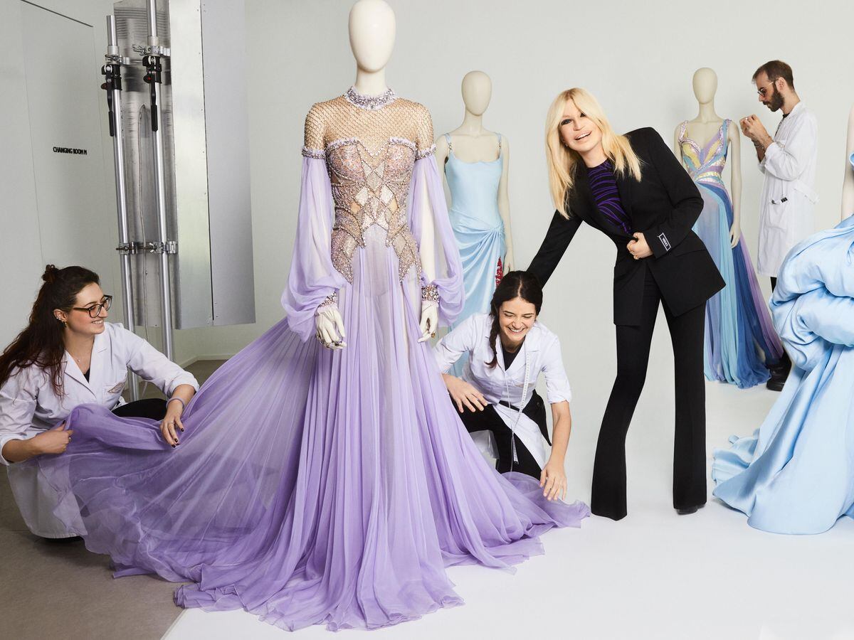 Collections: Donatella Versace Takes Milan