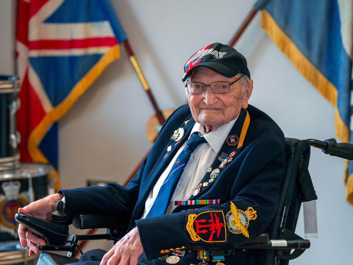 ‘Inspirational’ D-Day veteran dies aged 100