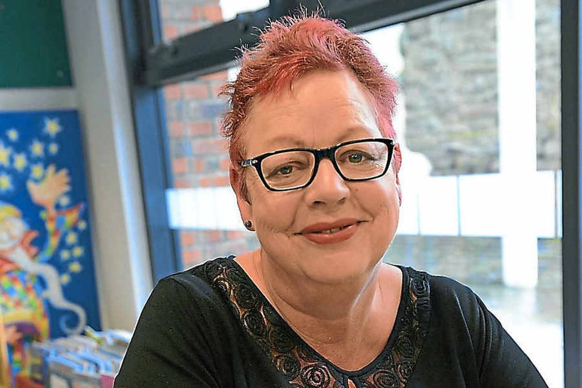 Comedian Jo Brand wades into fight for Ludlow Library ...
