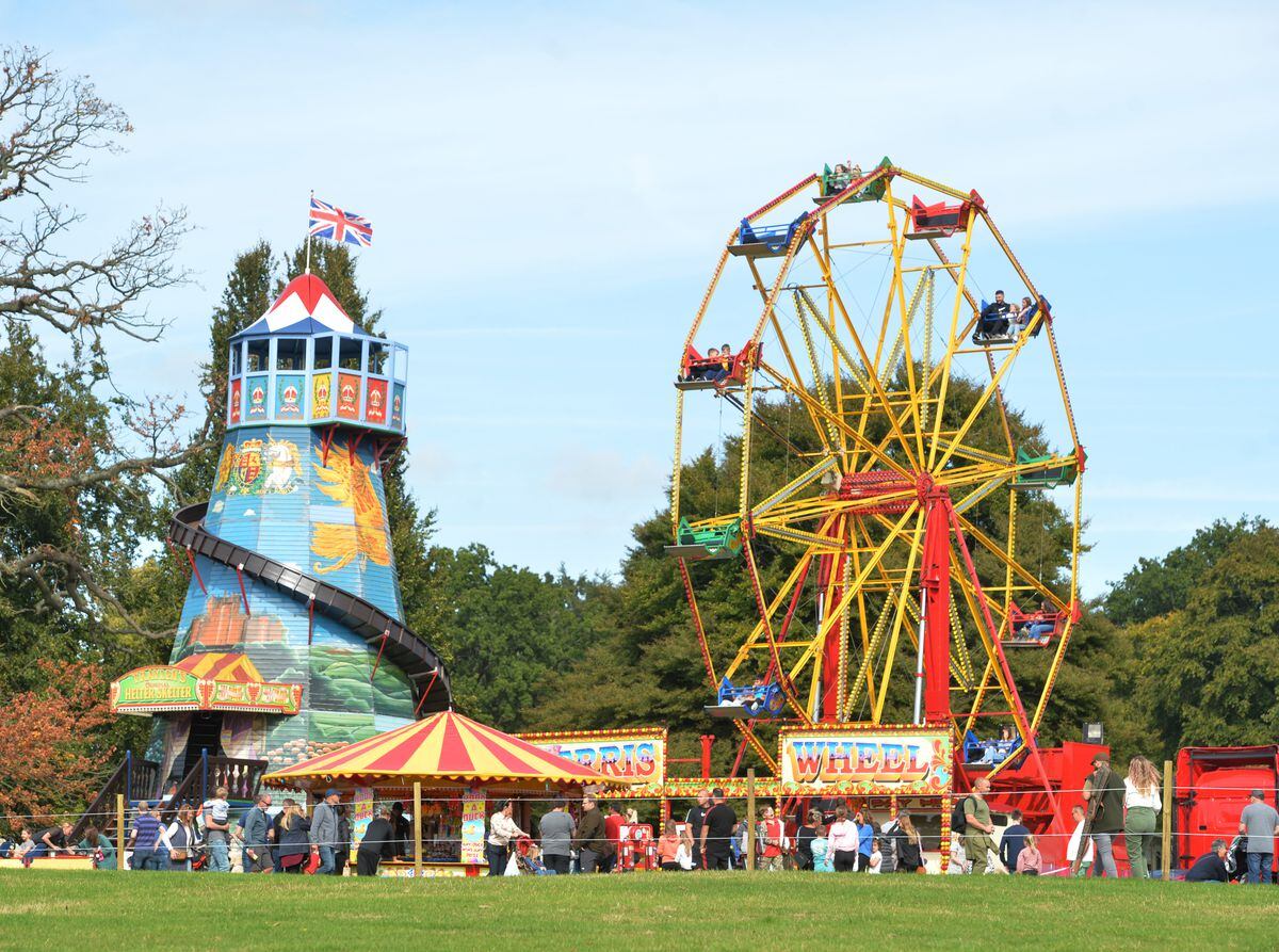 'Disappointed' visitors criticise country fair after event returns