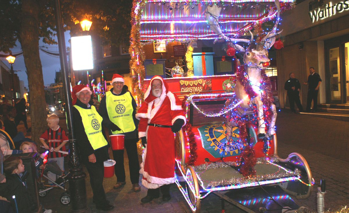 Santa sleigh tours start out close to Shrewsbury