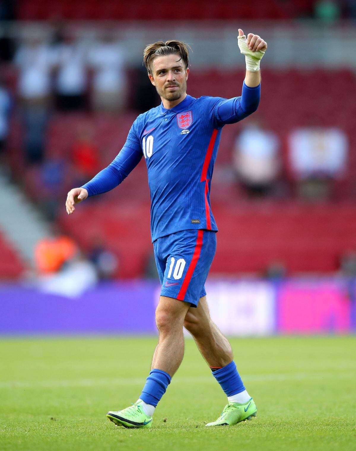 Smutty fans all say the same thing about Jack Grealish's calf after