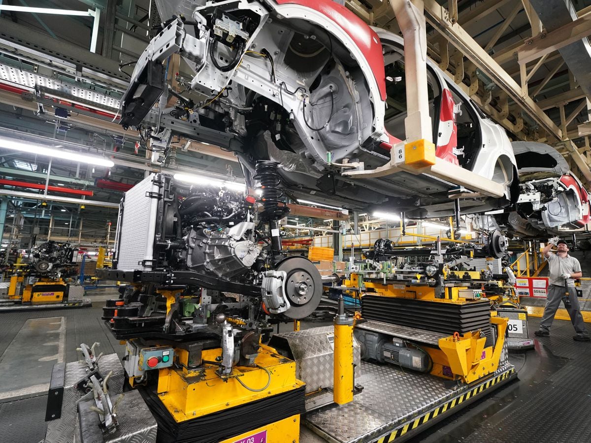 UK manufacturing sector bounces back into growth as optimism hits two-year high