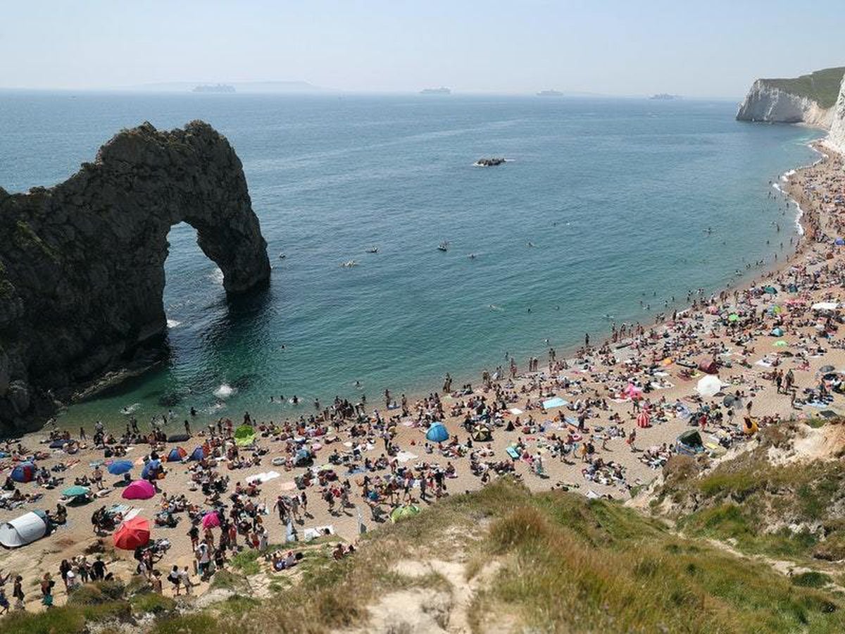 Durdle Door closed to public after three injured jumping into sea