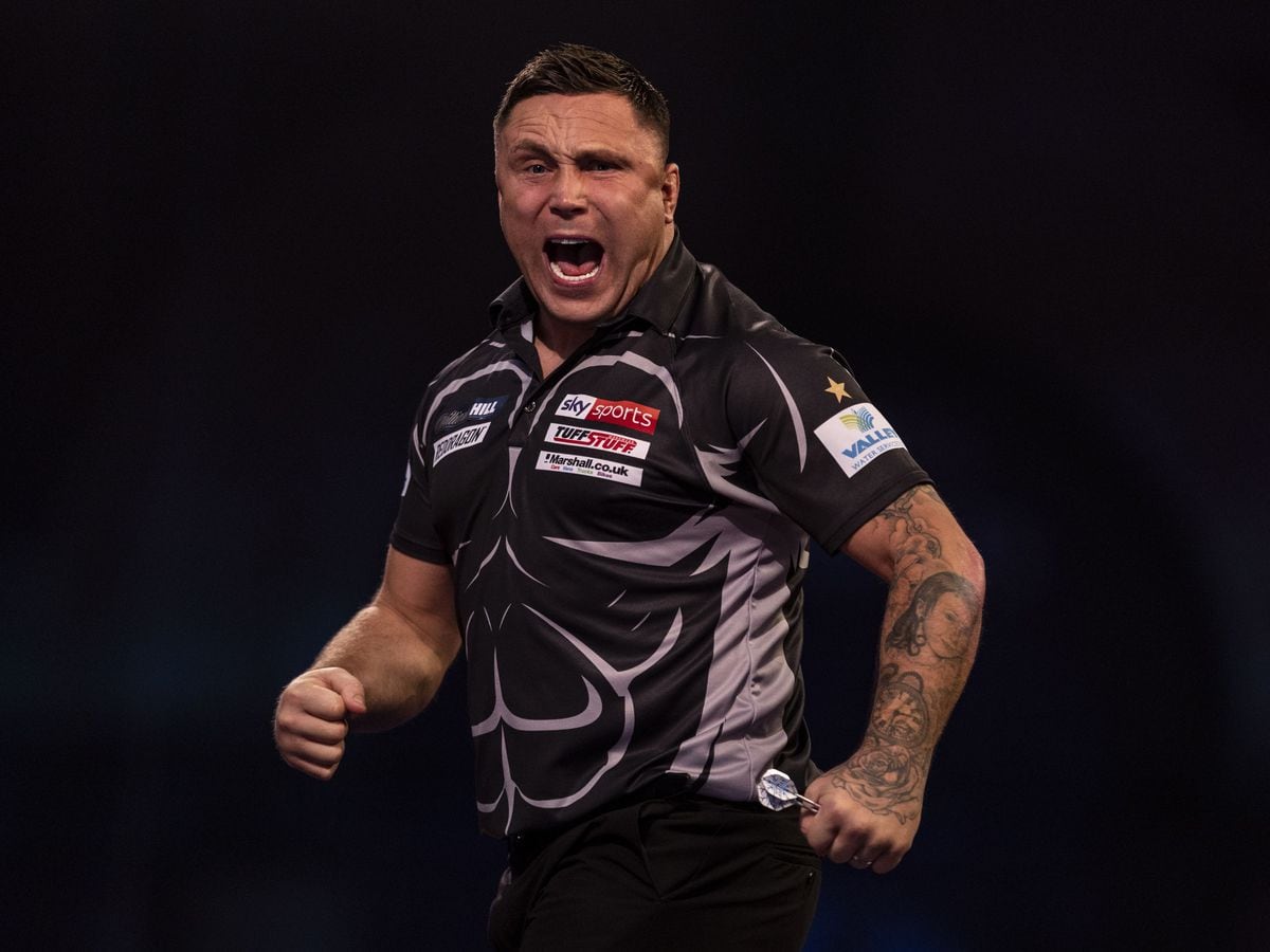 Gerwyn Price shakes off early troubles to reach World Matchplay second