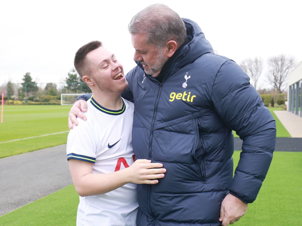 Ange Postecoglou enjoys Tottenham fans’ visit for Down Syndrome